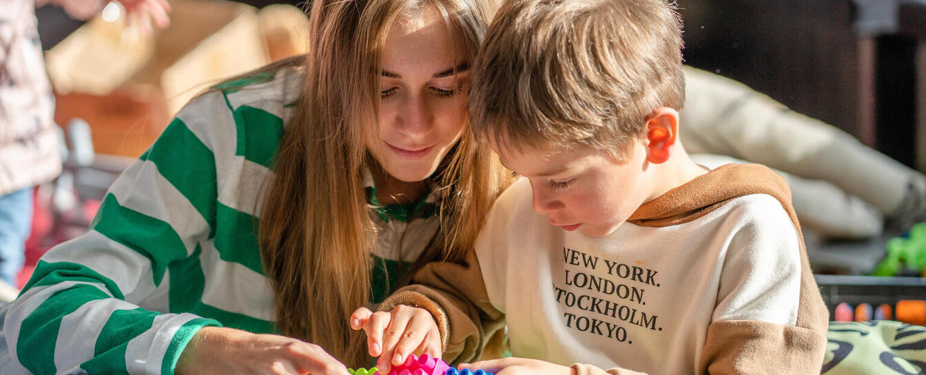 yak-batky-mozhut-dopomohty-ditiam-adaptuvatysia-do-shkoly-ta-zhyttia-za-kordonom-156 yak-batky-mozhut-dopomohty-ditiam-adaptuvatysia-do-shkoly-ta-zhyttia-za-kordonom-156-image