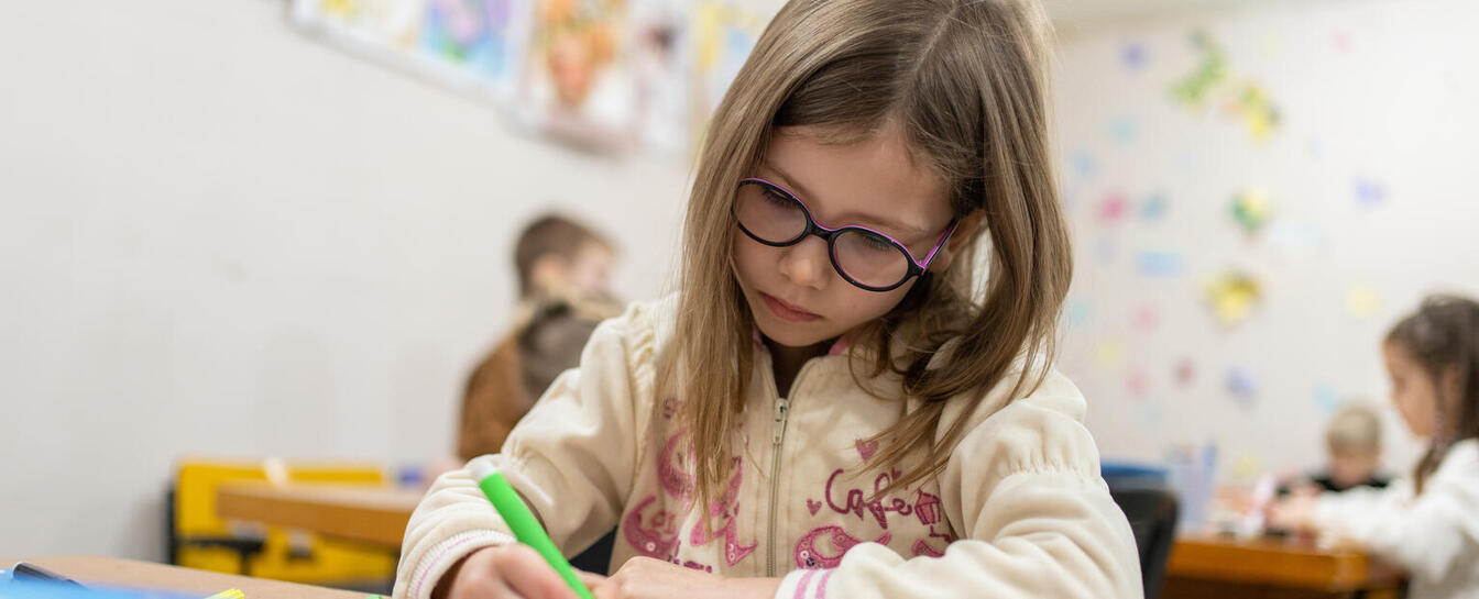 bezpechne-spilkuvannia-v-merezhi-praktychni-porady-dlia-batkiv-433 bezpechne-spilkuvannia-v-merezhi-praktychni-porady-dlia-batkiv-433-image