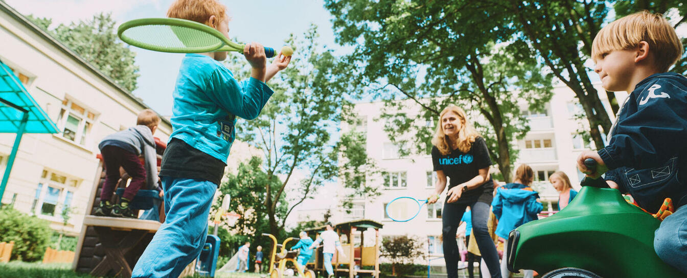 yak-pidtrymaty-dytynu-rozvyvaty-ii-svitohliad-ta-tvorchi-zdibnosti-53 yak-pidtrymaty-dytynu-rozvyvaty-ii-svitohliad-ta-tvorchi-zdibnosti-53-image